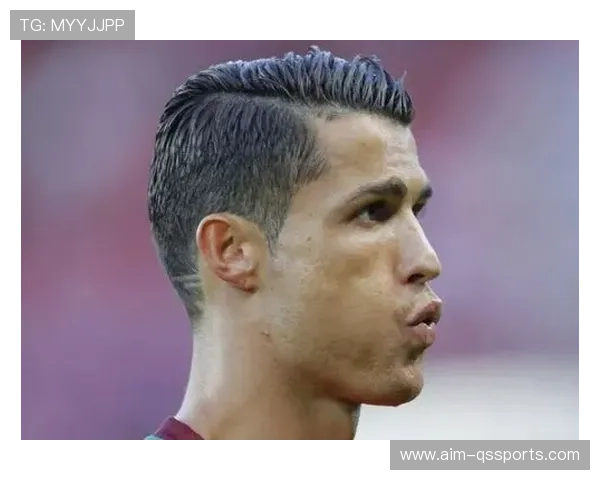 足球球星钟爱发胶造型背后的独特魅力与时尚文化解析